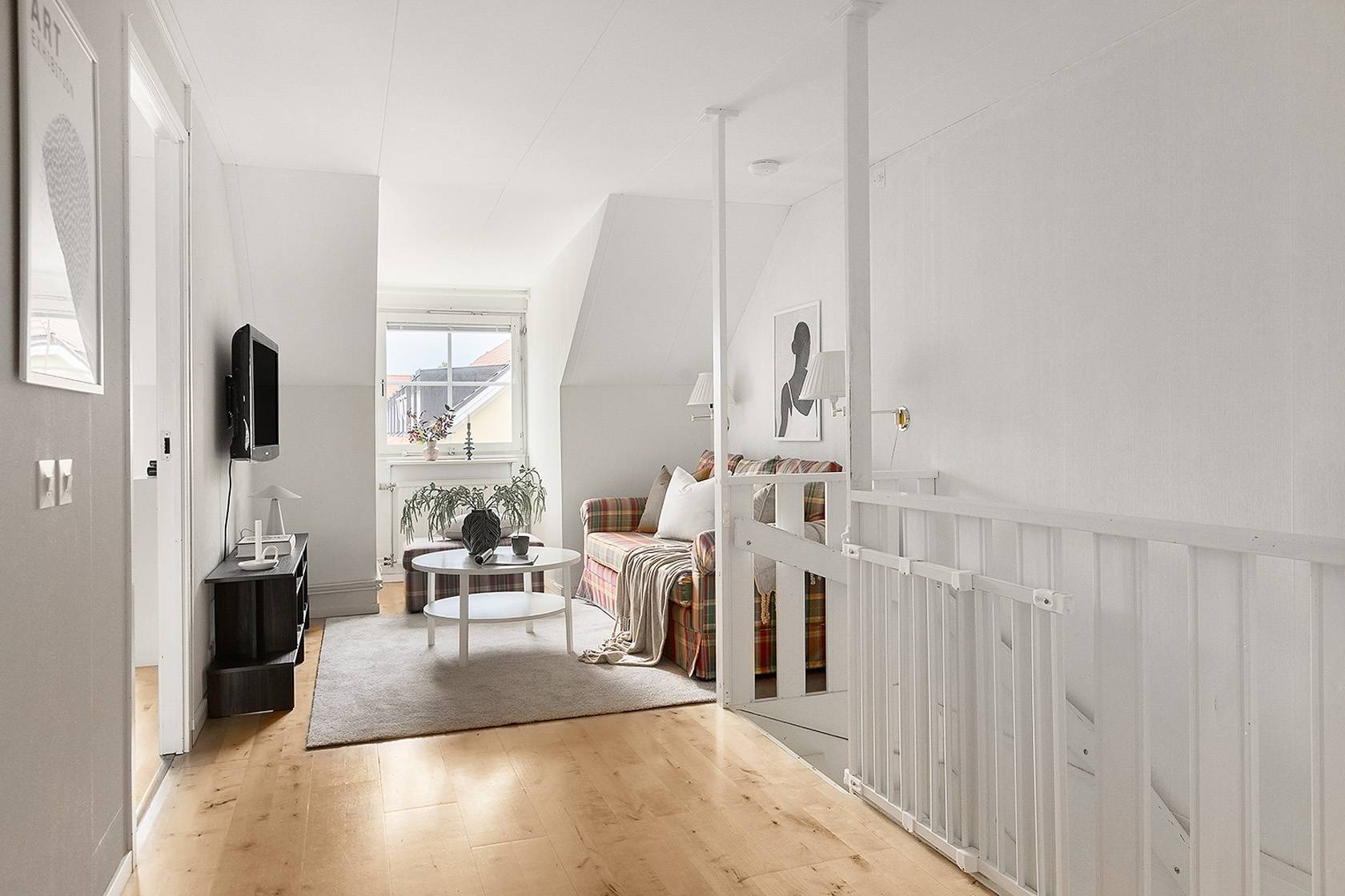 5 rum Radhus på Norensbergsgatan 26 Öster Örebro kommun - bild 23