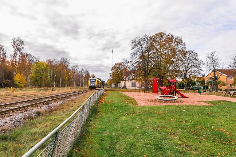 9 rum Villa på Emil Löfstrands väg 10 Hova Tätort Gullspångs kommun - bild 8
