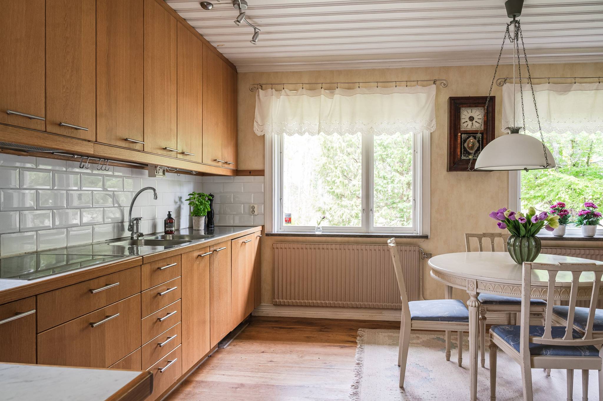 238 m² Villa på Edsvära Junghaga 1 Edsvära Vara kommun - bild 7