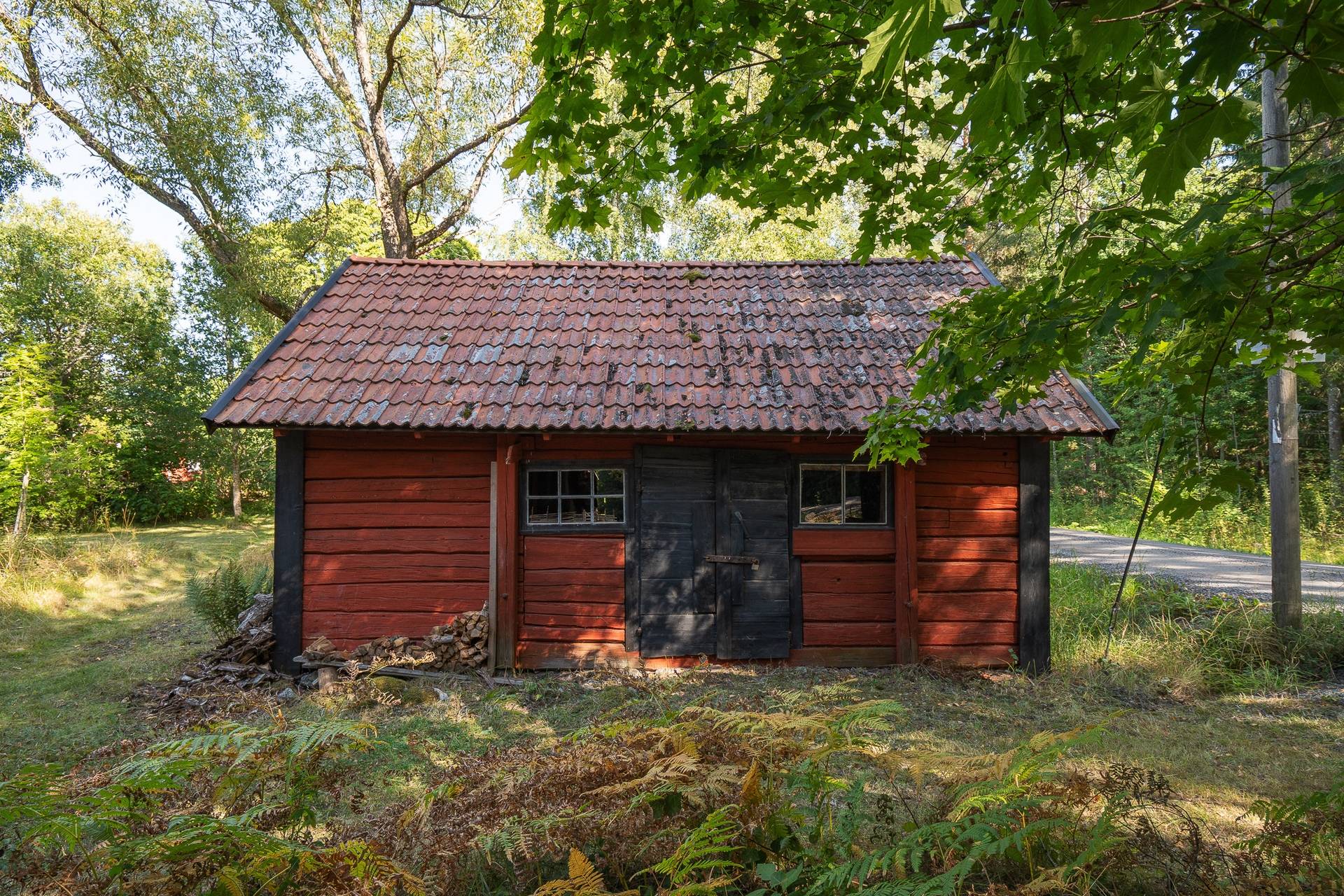 Gård med skogsbruk på Sibblelund Botkyrka kommun - bild 19
