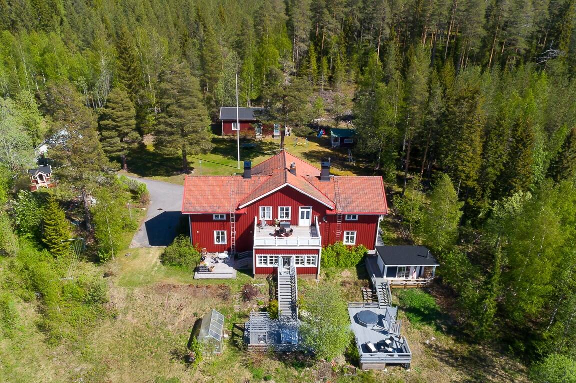 10 rum Villa på Skogsbovägen 30 Vindelns tätort Vindelns kommun - bild 2