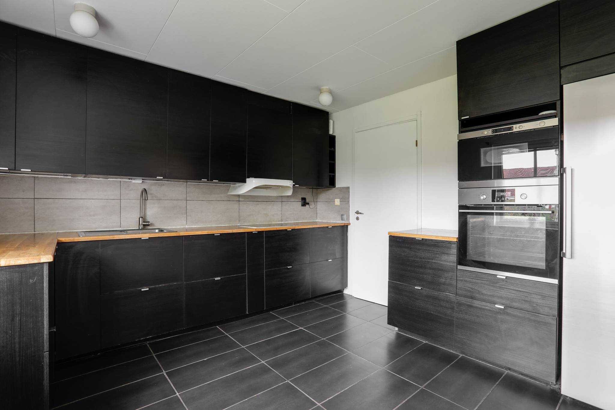 4 rum Parhus på Viktor Dahléns Väg 81 Mosås Örebro kommun - bild 17
