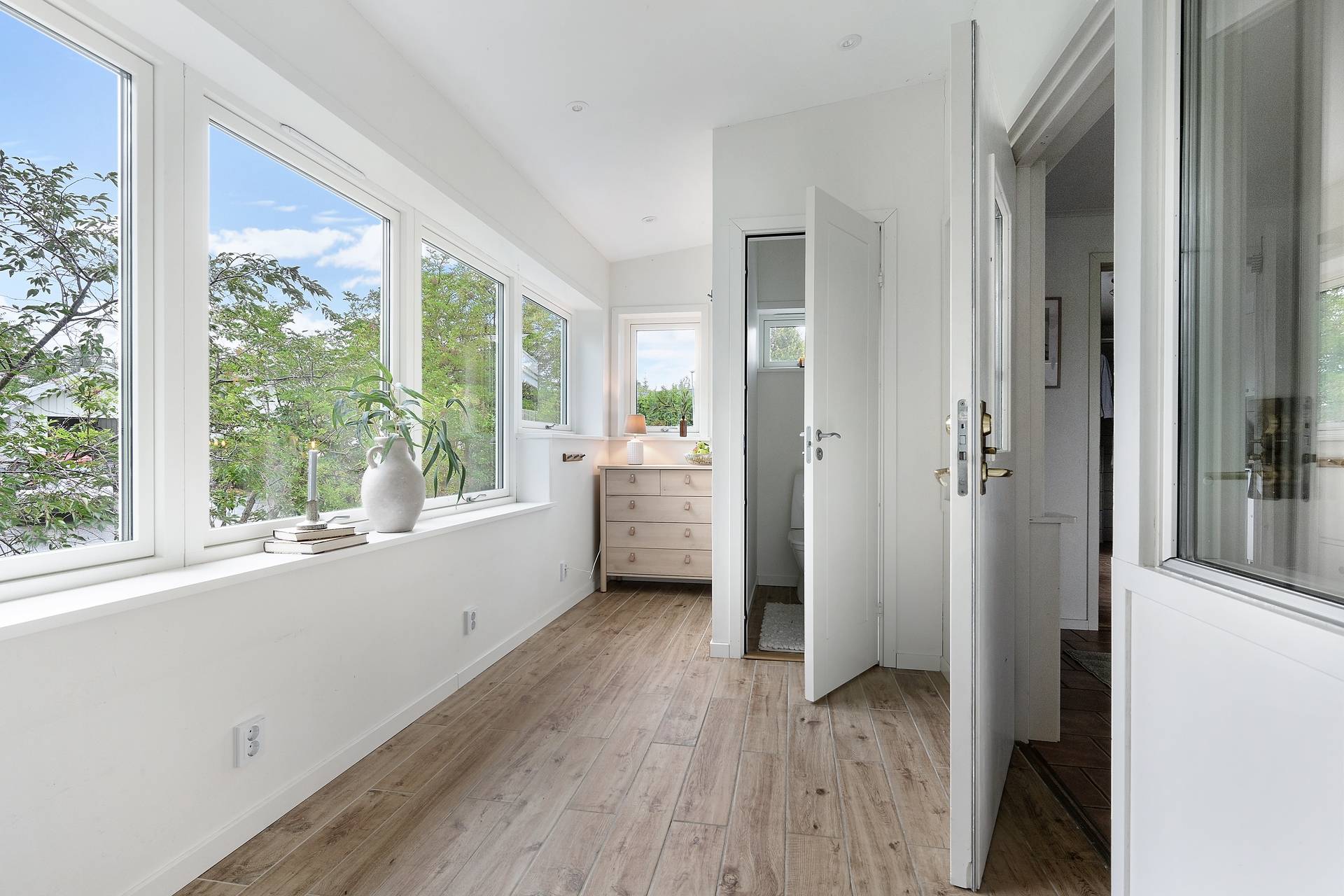 8 rum Villa på Blåsippsdalen 1 Sjöängen/Trångsund Huddinge kommun - bild 15