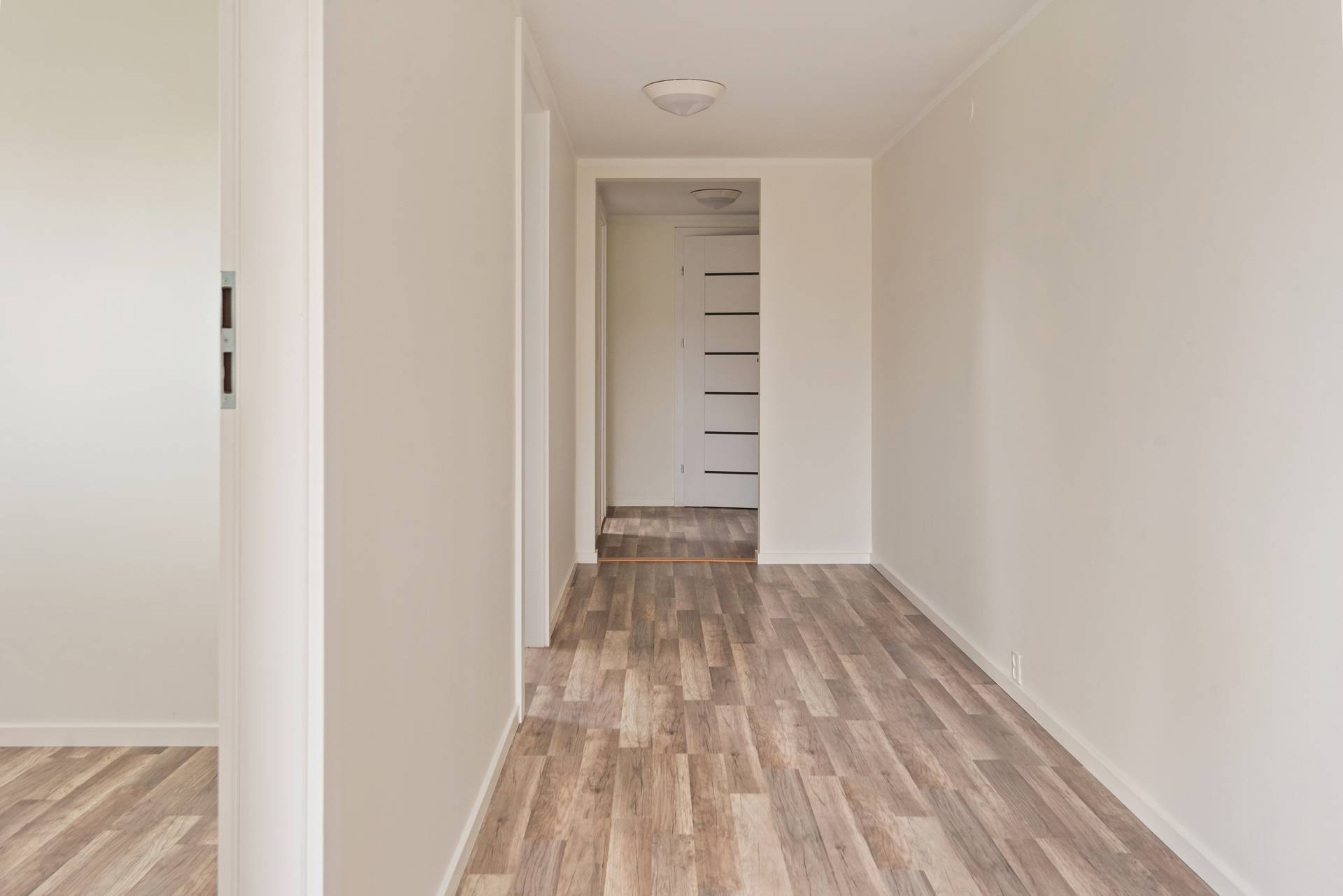 10 rum Villa på Listvägen 4 Vendelsö Haninge kommun - bild 13