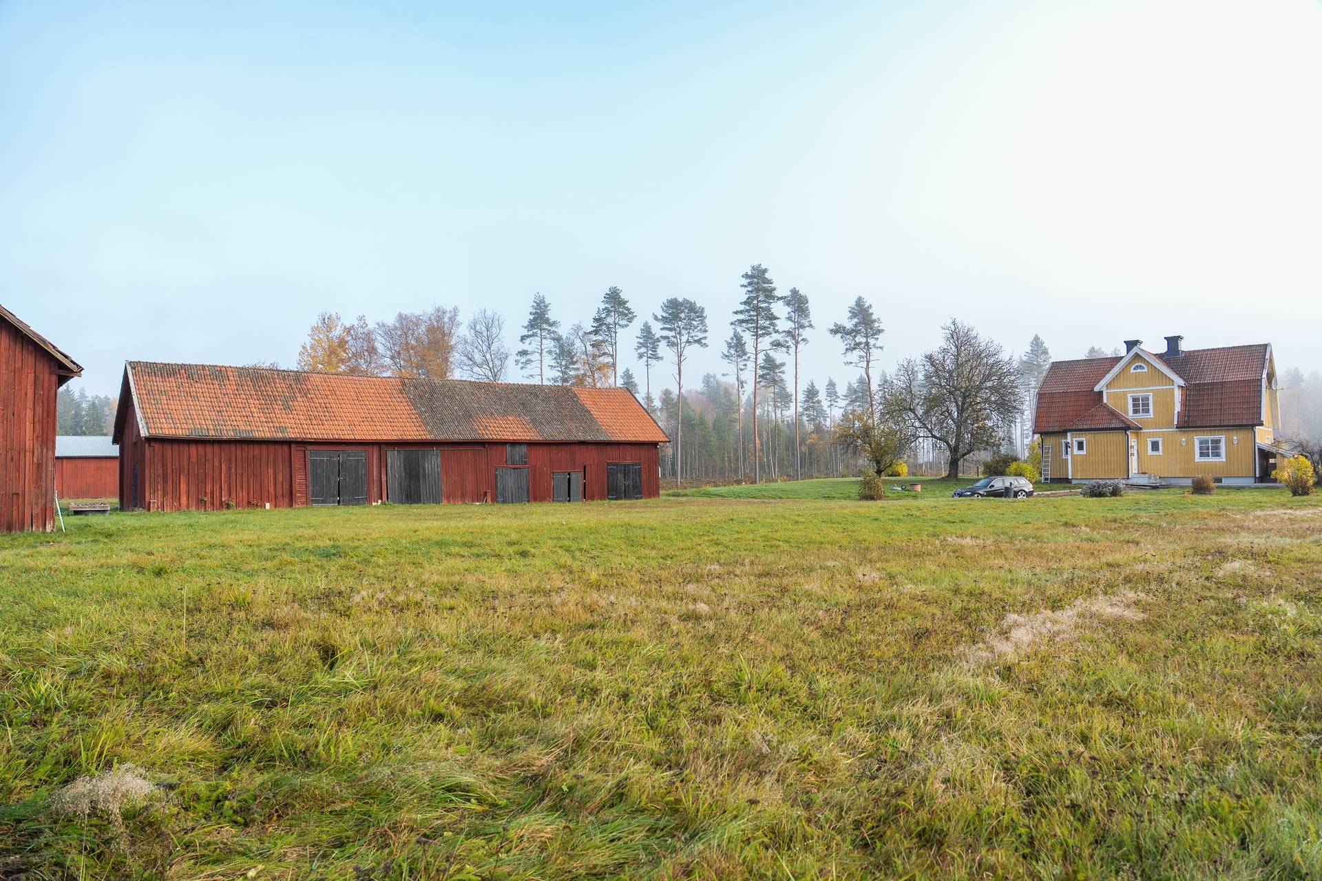 gård med jordbruk på Edet Deje, Forshaga kommun - bild 2
