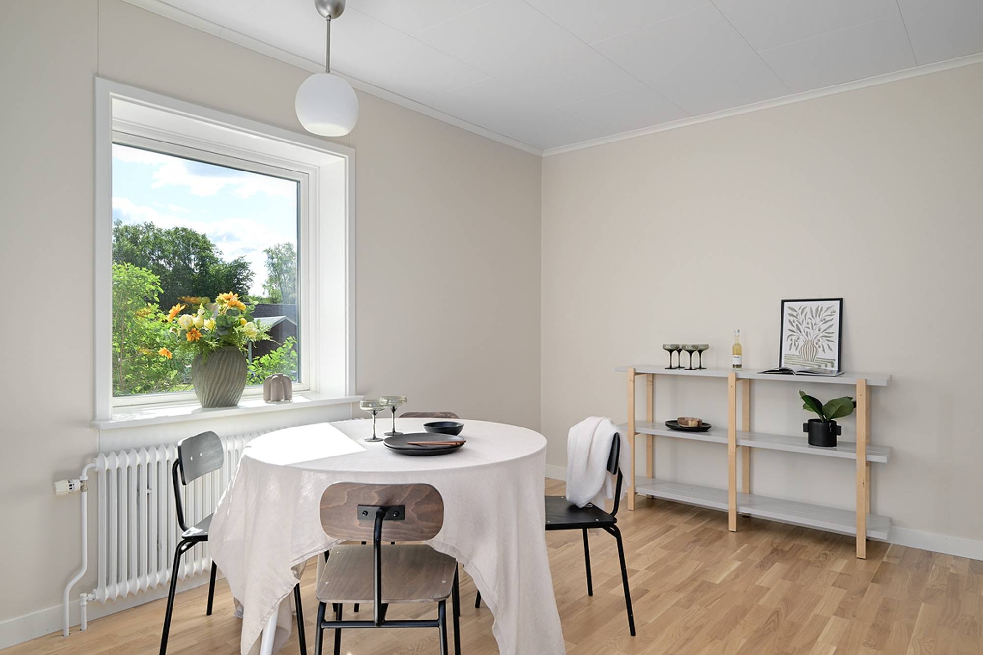 8 rum Villa på Kungsvägen 16 Sävar Umeå kommun - bild 6