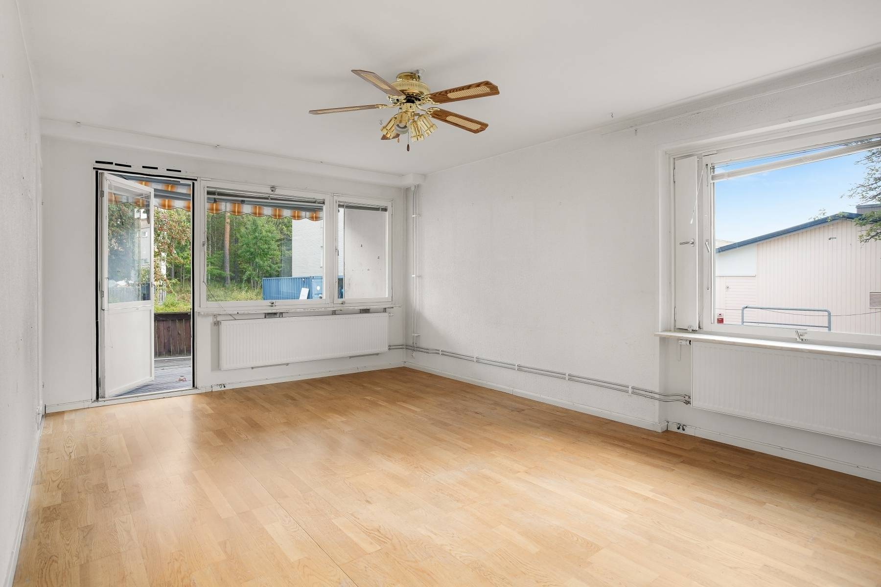 5 rum lägenhet på Rönnbärsvägen 23, markplan Tibble, Upplands-Bro kommun - bild 5