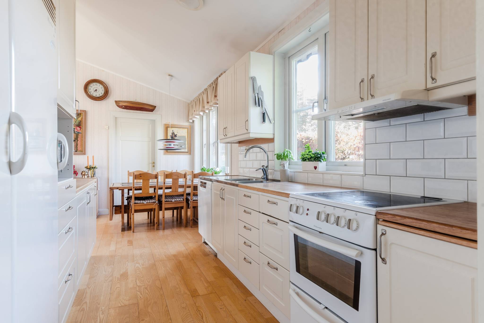 4 rum Villa på Ruddammsvägen 2 Säby gård Österåkers kommun - bild 13