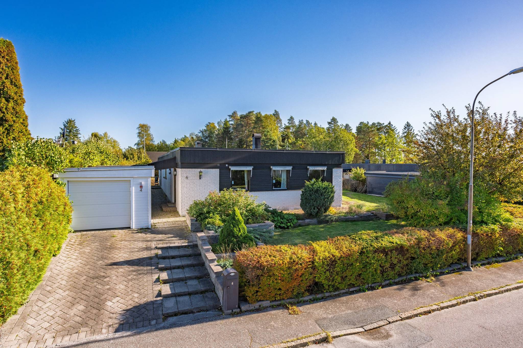 6 rum Villa på Semestervägen 4 Jakobsberg - Västra Järfälla kommun - bild 1