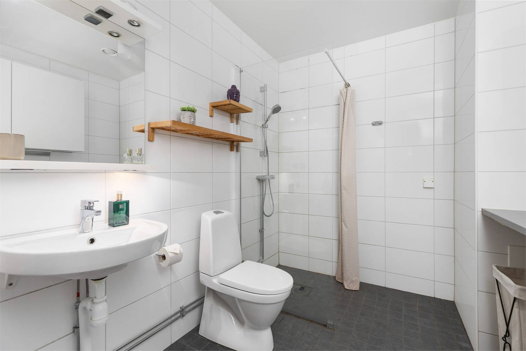 1.5 rum Lägenhet på Väderkvarnsvägen 2 Gustavsberg Kvarnberget Värmdö kommun - bild 13