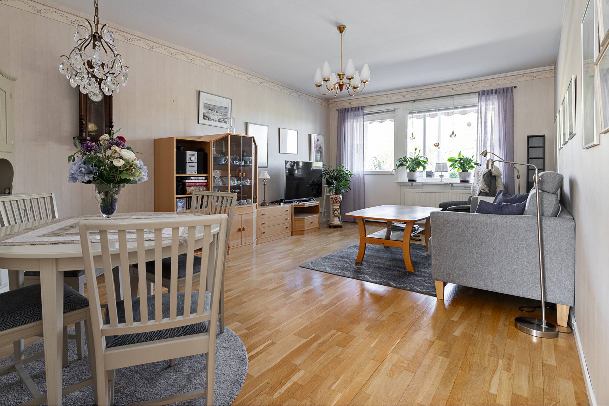 3 rum lägenhet på Kronoskogsvägen 53 Kronoparken, Umeå kommun - bild 1