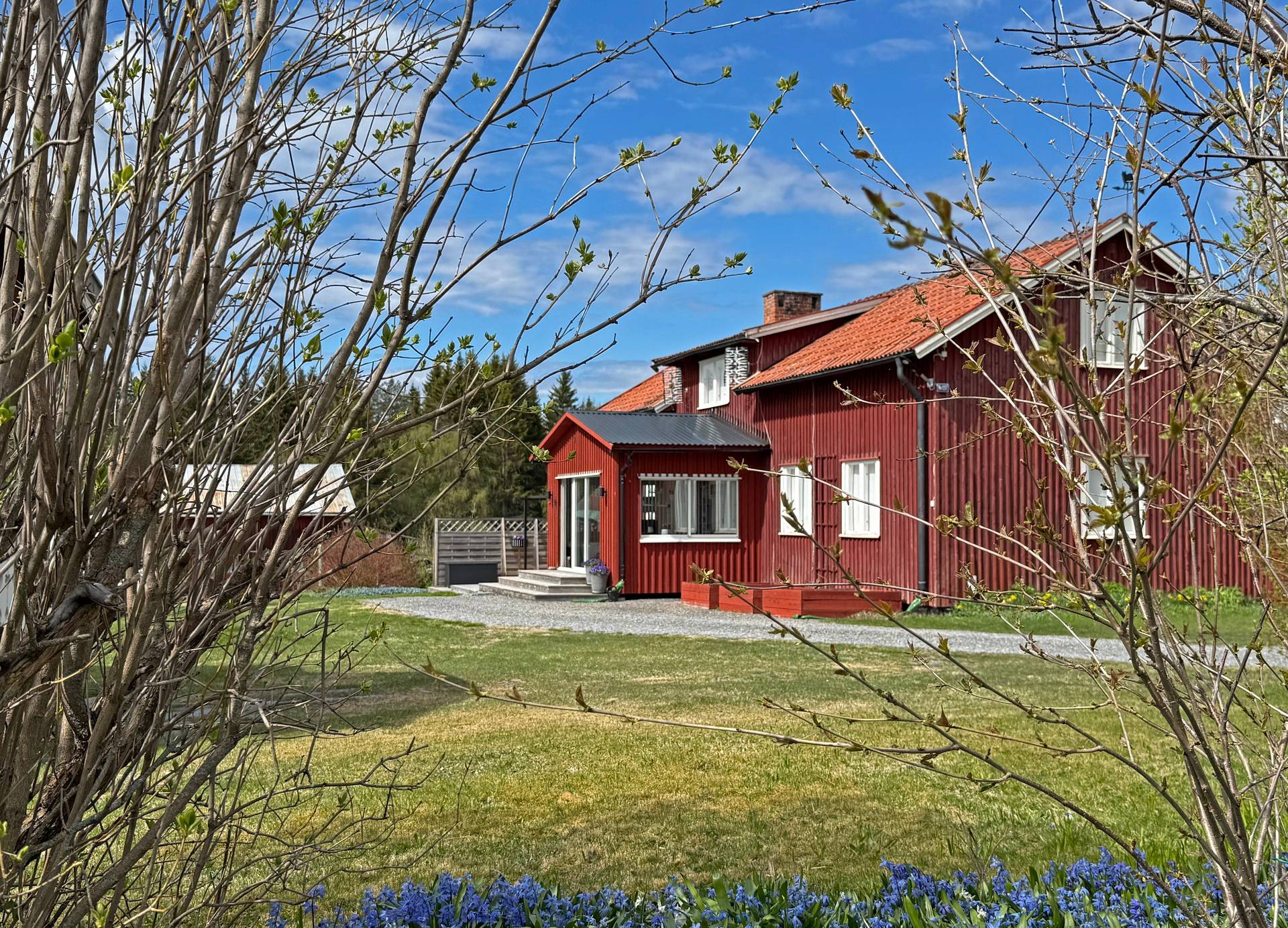 gård med jordbruk på Granbo Ås, Krokoms kommun - bild 1