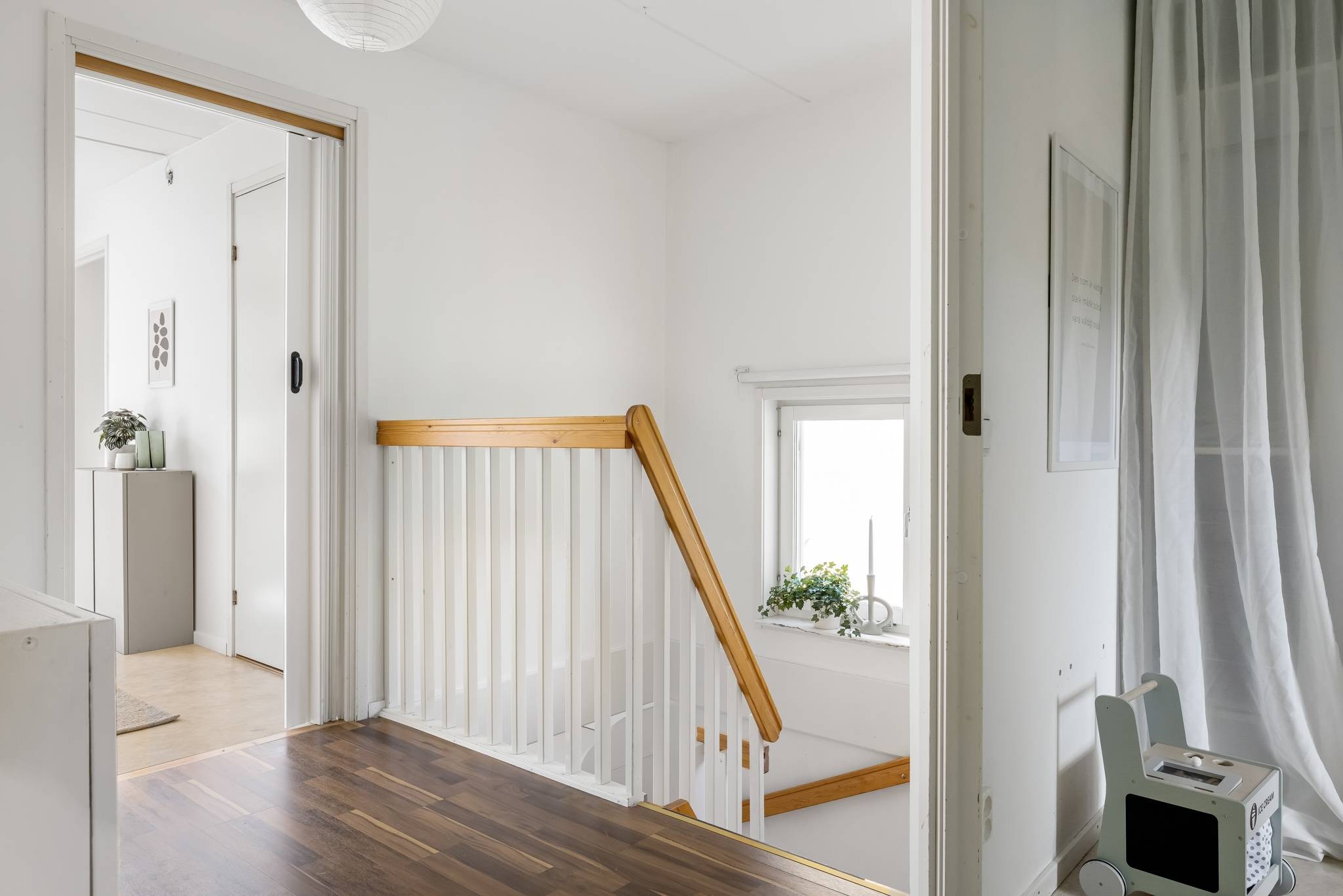 4 rum Radhus på Sten Bergmans väg 1 Hammarbyhöjden, Johanneshov Stockholms kommun - bild 19