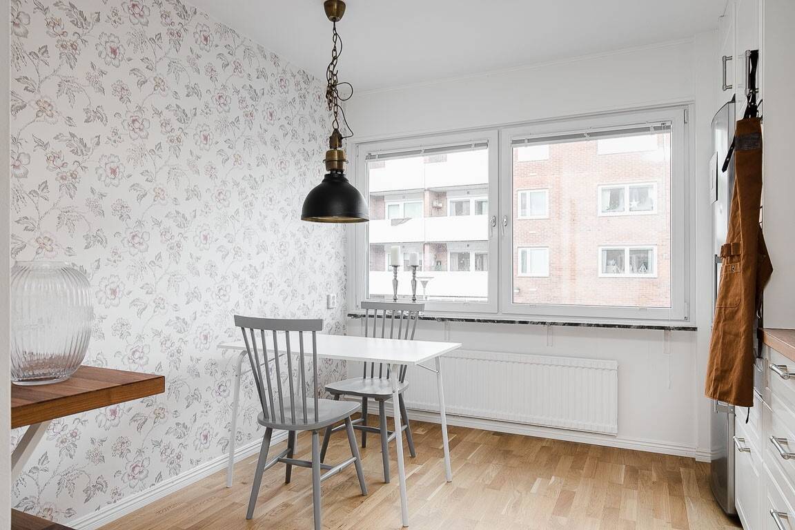 2 rum Lägenhet på Karlagatan 24B Centralt Lidköpings kommun - bild 3