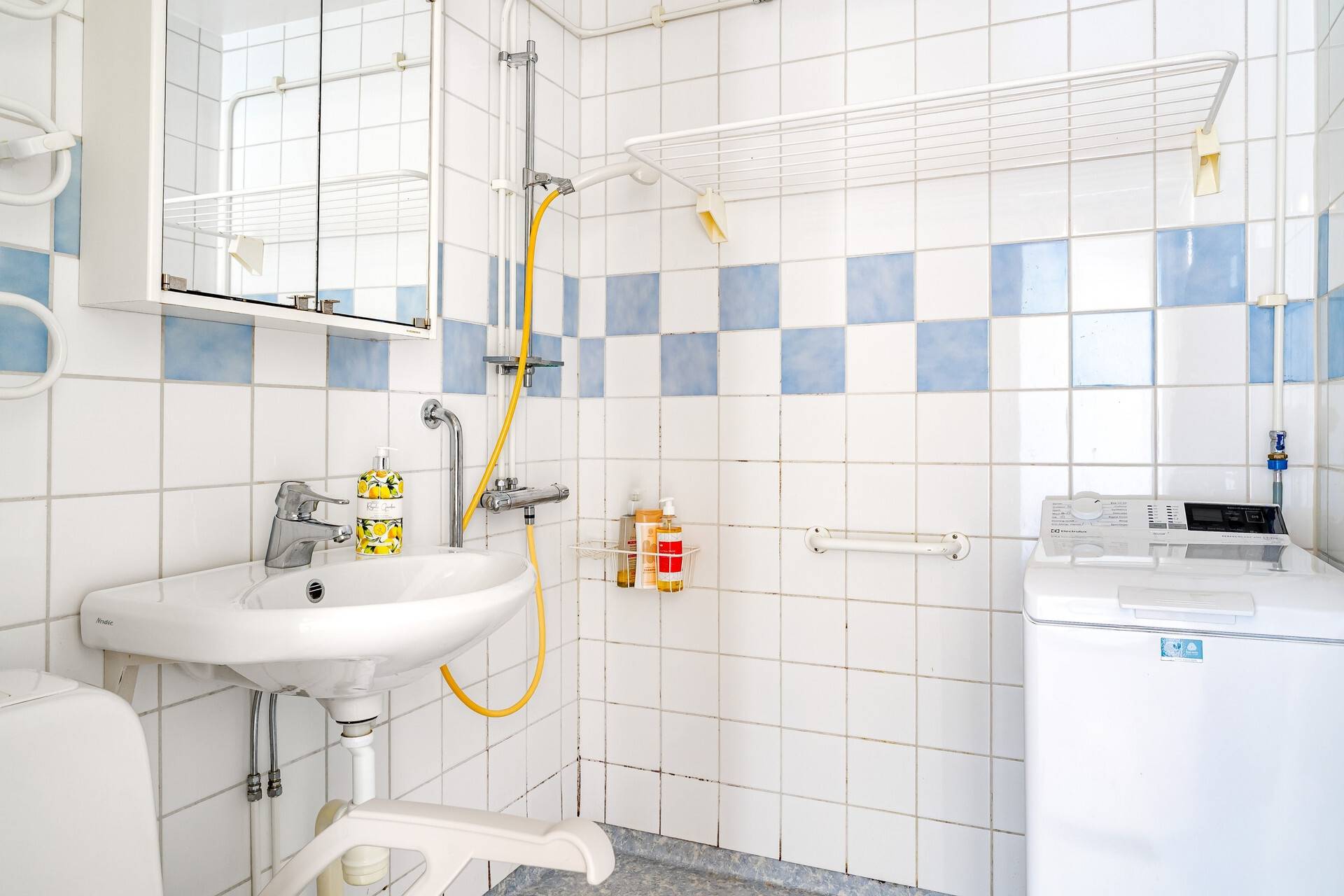 2 rum Lägenhet på Vallgatan 16 B Centrum Lidköpings kommun - bild 11
