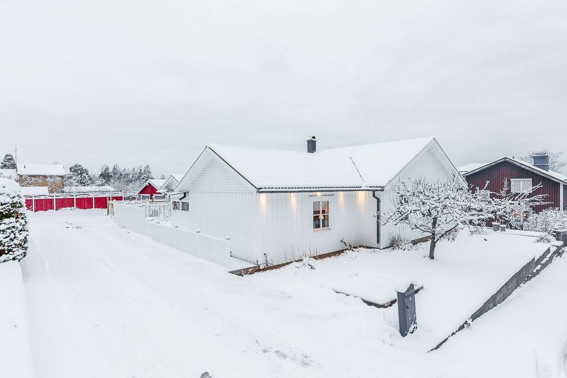 6 rum Villa på Björnbovägen 6 Bomhus Gävle kommun - bild 2
