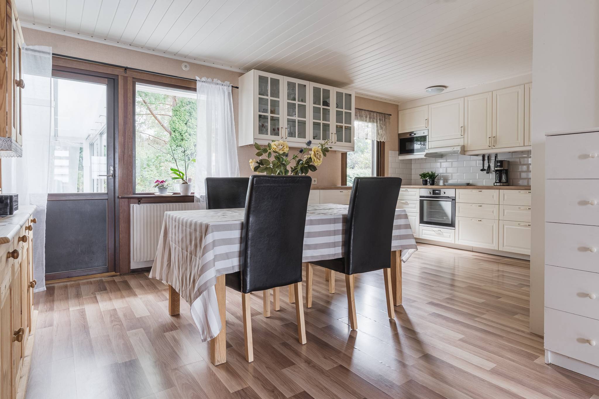 4 rum villa på Gultbrunnsvägen 13 Slagsta, Eskilstuna kommun - bild 3