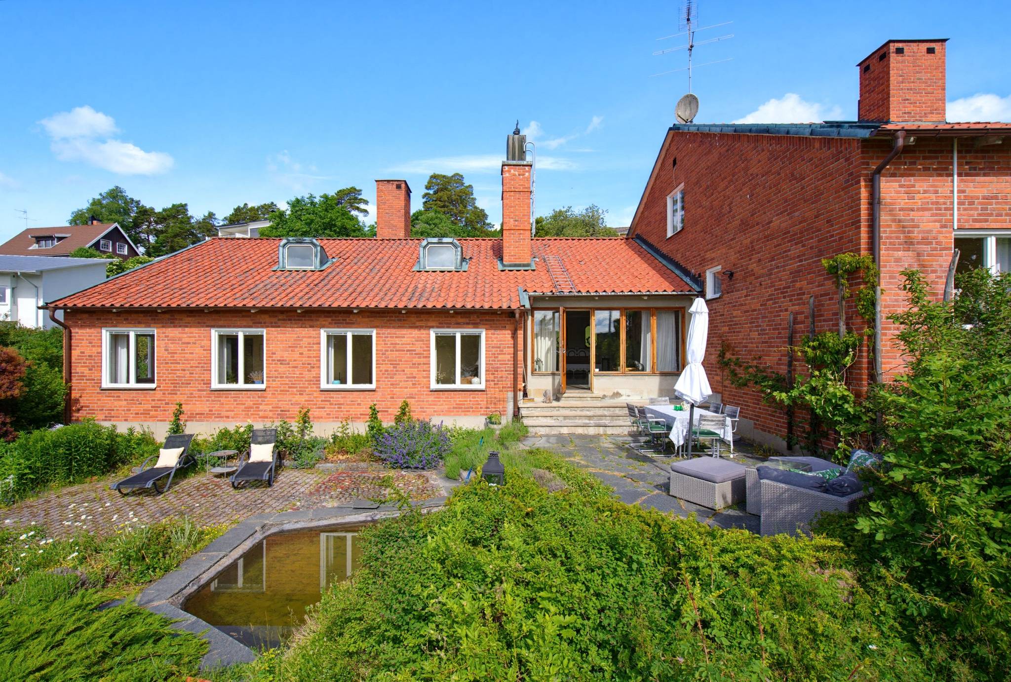10 rum villa på Drottning Kristinas väg 2 Sigtuna, Sigtuna kommun - bild 2