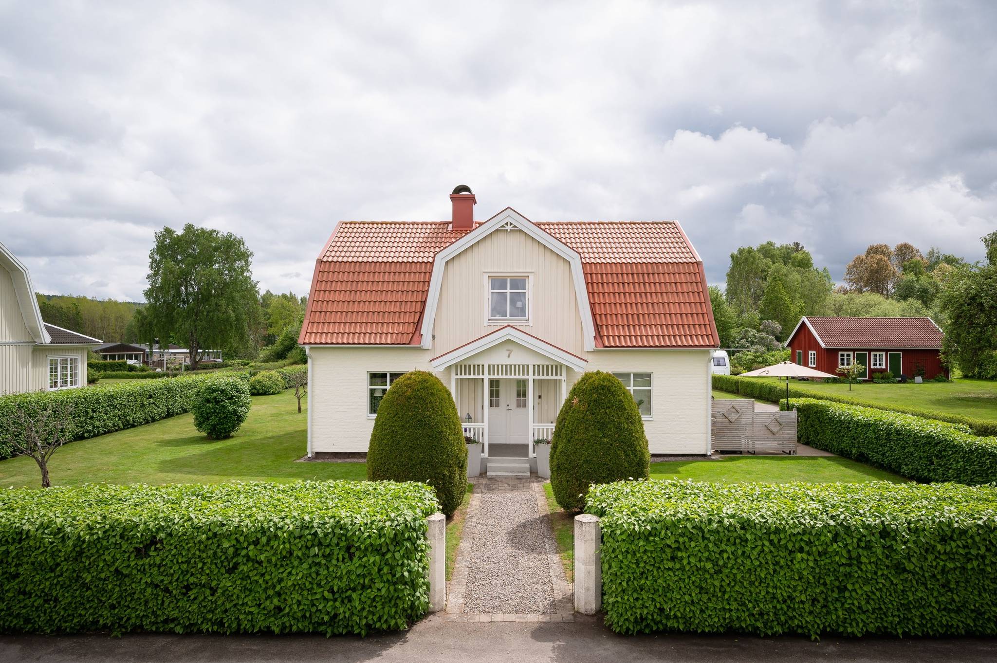 7 rum Villa på Gårdavägen 7 Timmele Ulricehamns kommun - bild 2
