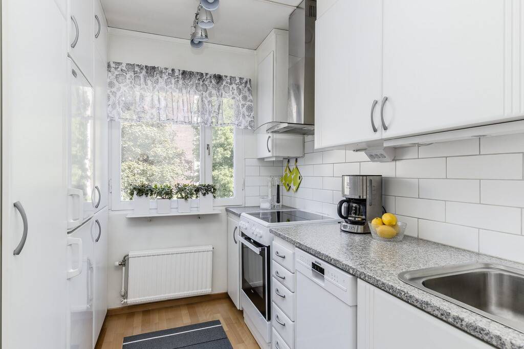3 rum Lägenhet på Ribbings väg 18B, 1 tr Edsberg Sollentuna kommun - bild 3