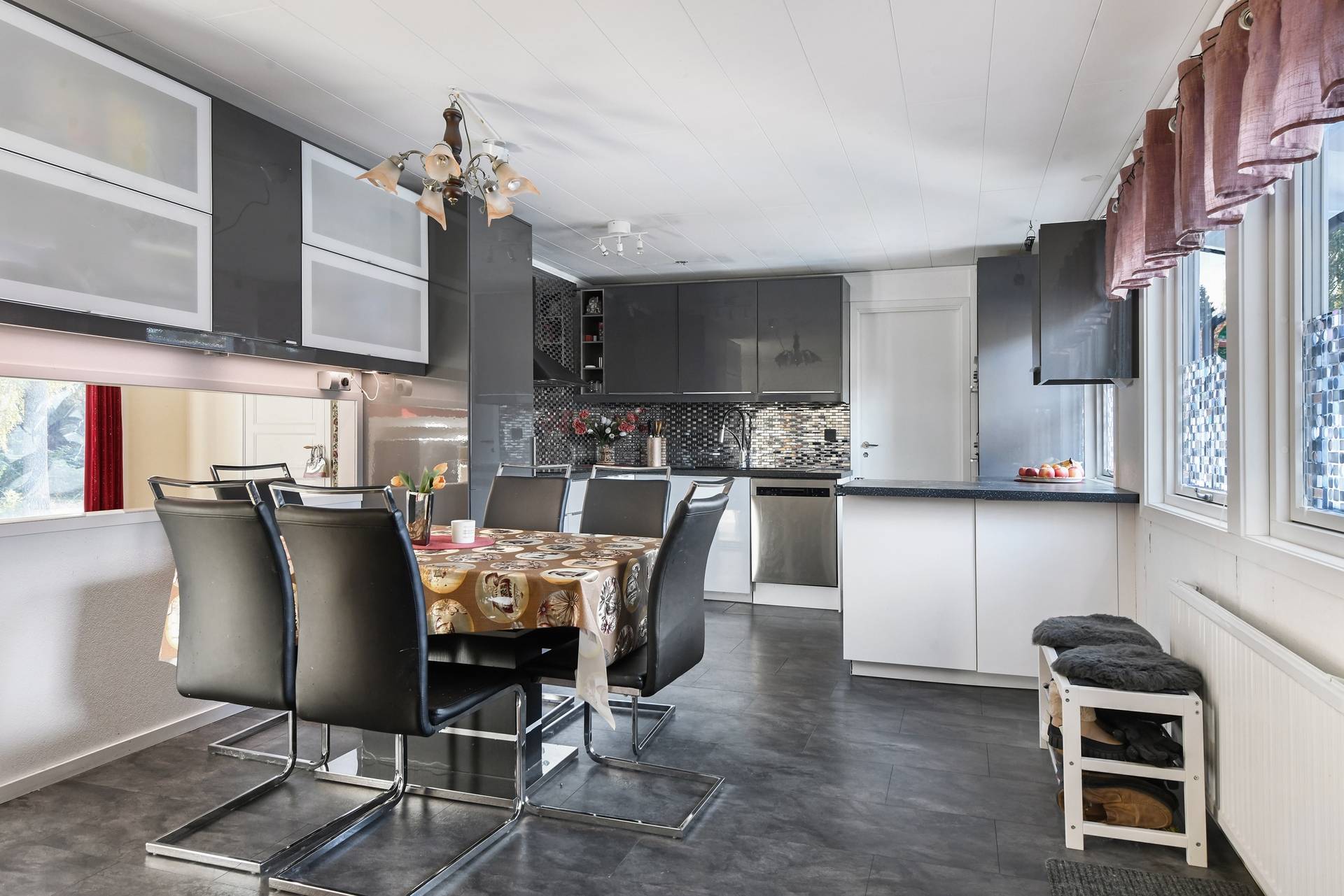5 rum Villa på Igeltjärnsvägen 4 Sätra Gävle kommun - bild 10