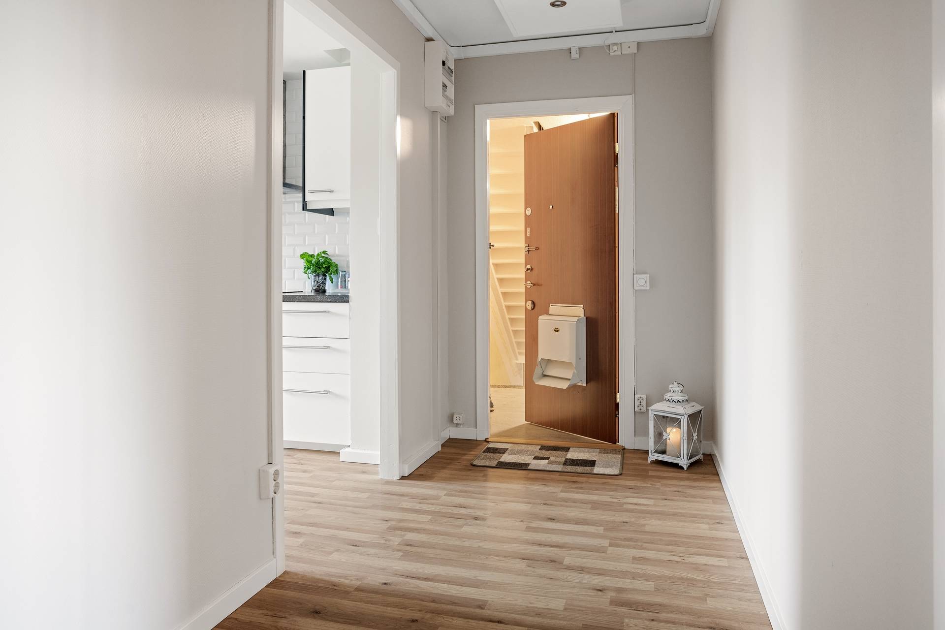 2 rum Lägenhet på Kopparvägen 51 Järfälla Järfälla kommun - bild 2