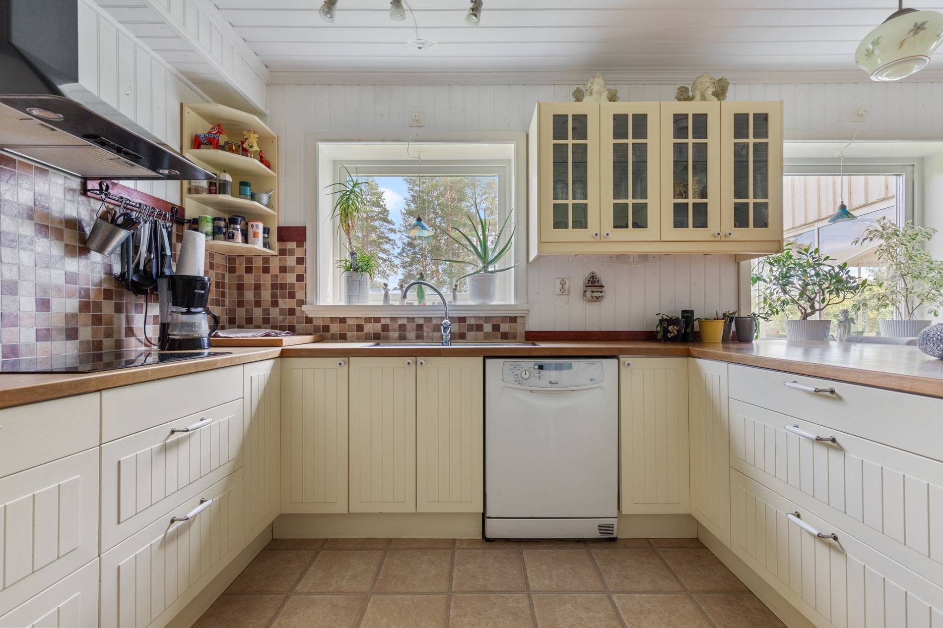 8 rum Villa på Strandvägen 50 Nyland Kramfors kommun - bild 12