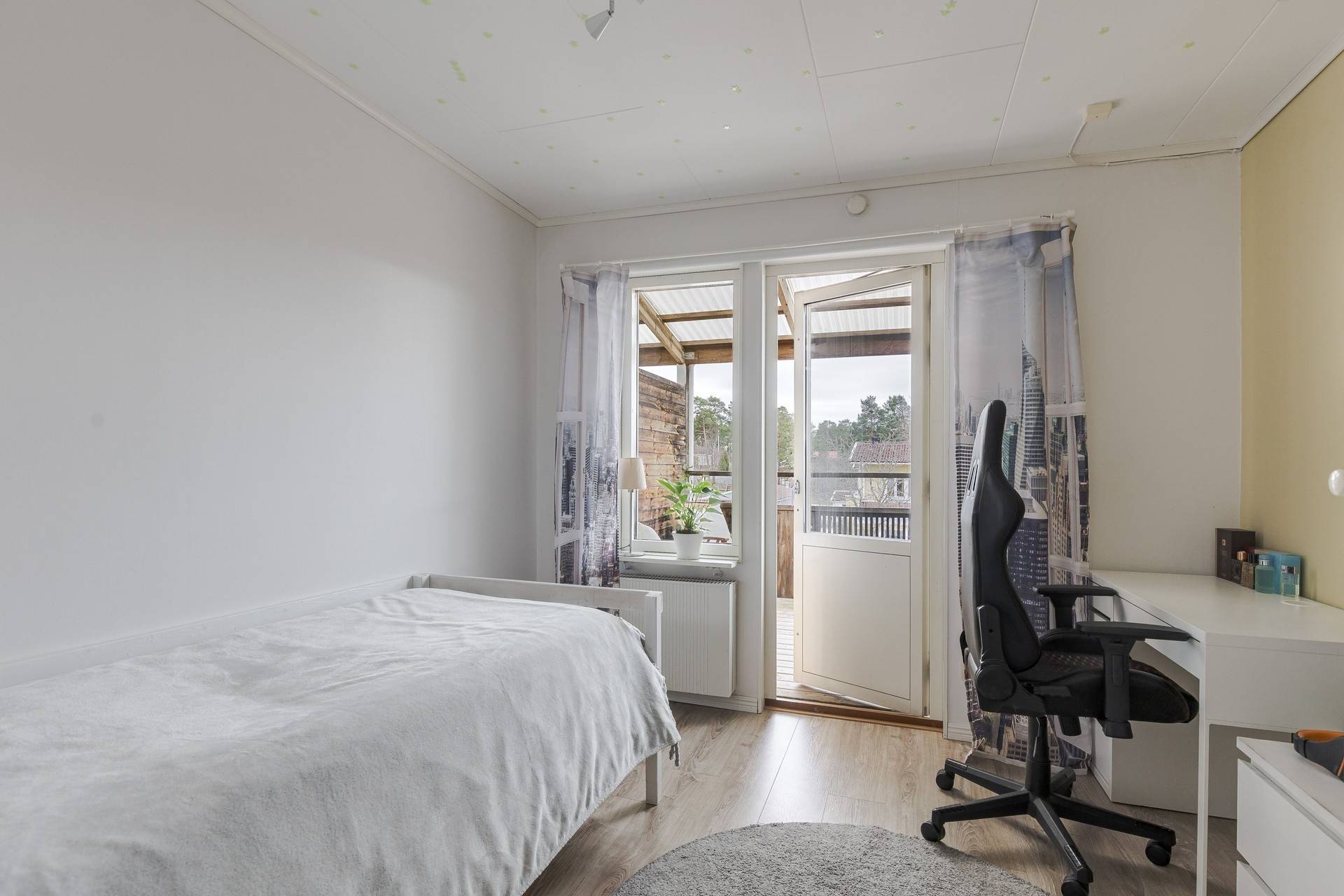 4 rum Parhus på Stenvägen 43B Mariefred Strängnäs kommun - bild 34
