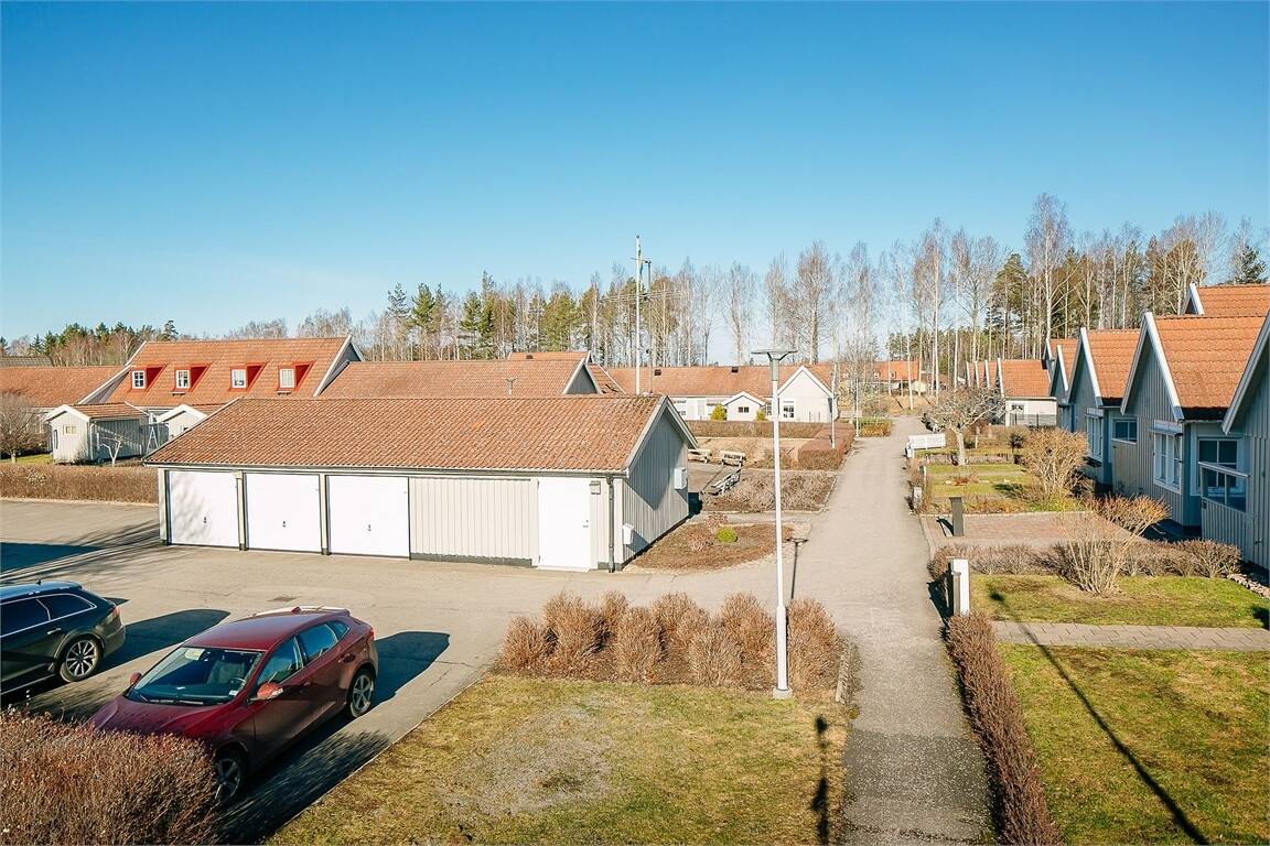 4 rum Par-/kedje-/radhus på Dalripevägen 20 Västra Skogen Mariestads kommun - bild 15
