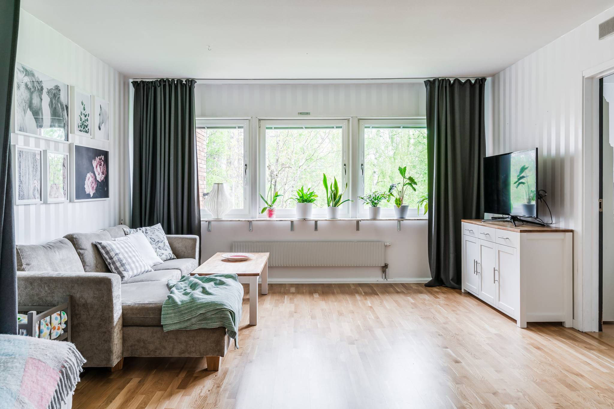 3 rum Lägenhet på Claestorpsvägen 28 Lgh 1104 Katrineholm Nävertorp Katrineholms kommun - bild 3