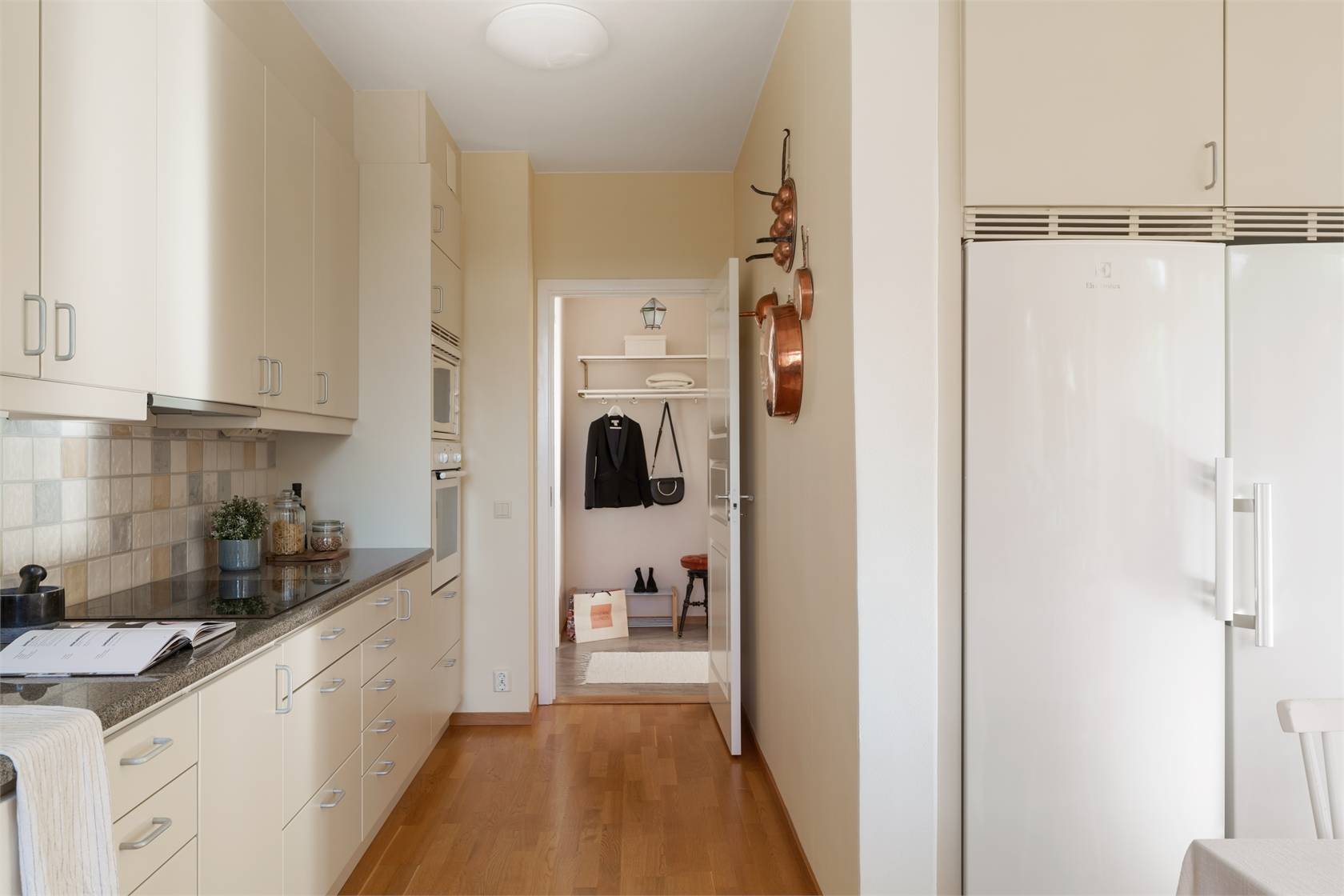 4 rum Lägenhet på Klingsta Gård 21 Danderyd Klingsta Danderyds kommun - bild 14