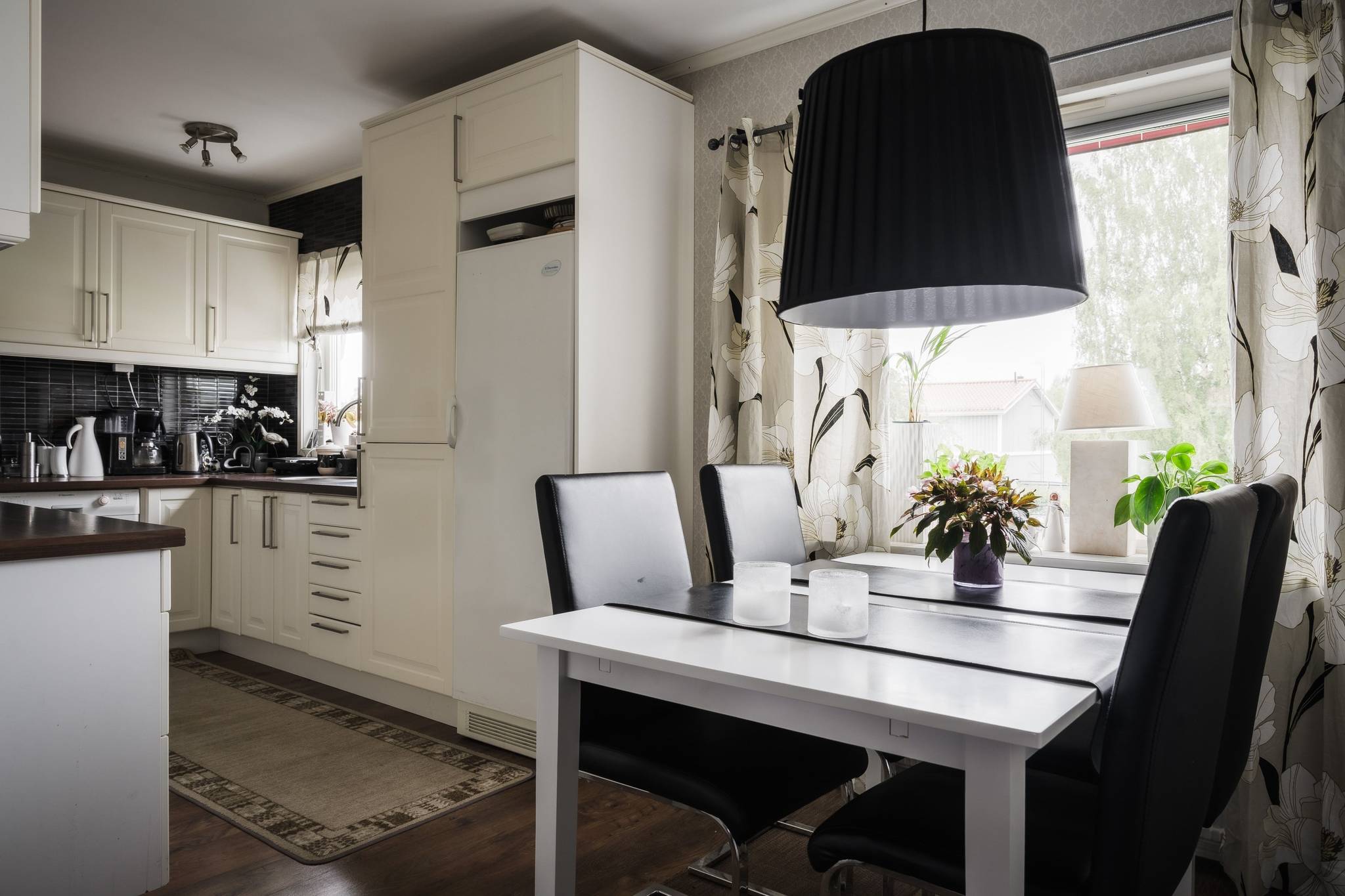 3 rum lägenhet på Storåkersgatan 139 Mobacken, Skellefteå kommun - bild 2