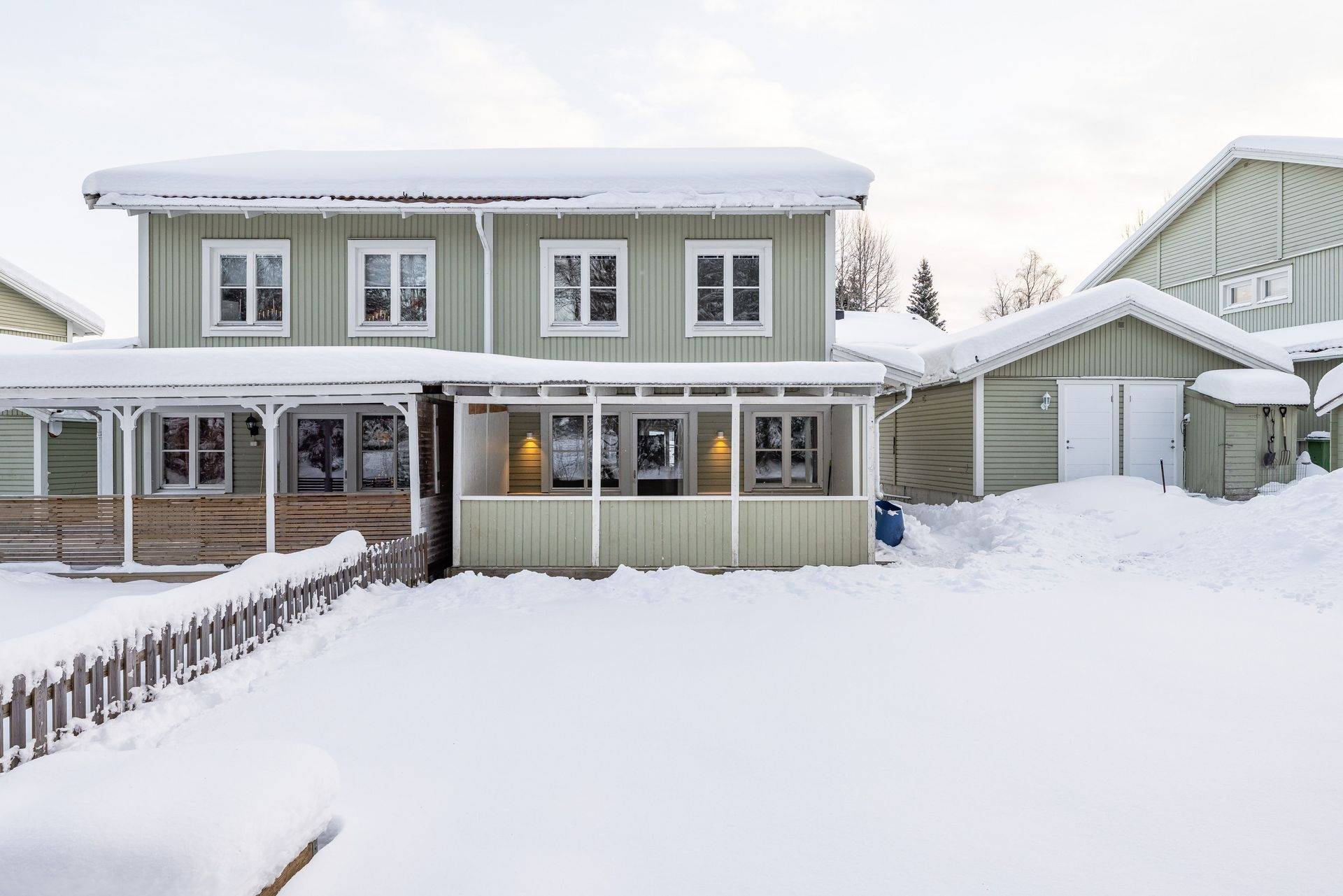 5 rum Par-/kedje-/radhus på Rödhakevägen 28 Timrå Timrå kommun - bild 33