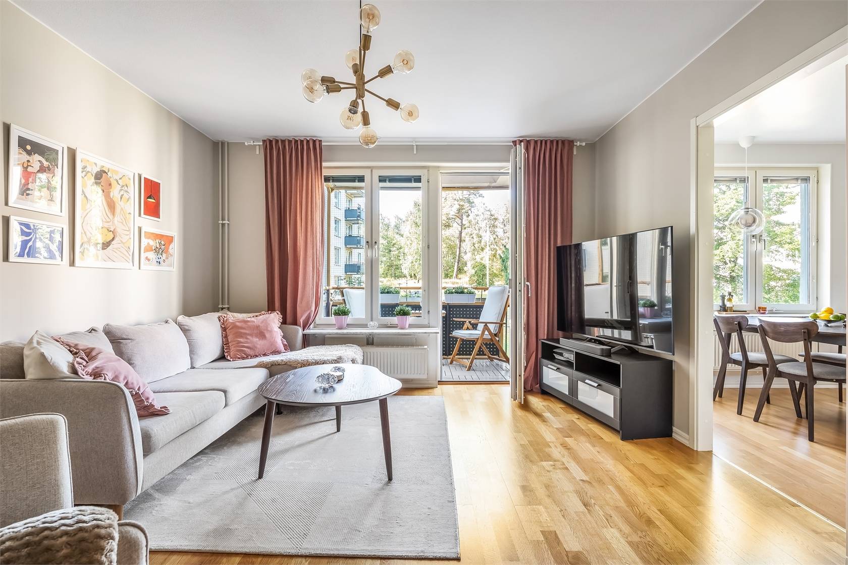 1,5 rum lägenhet på Gustav III:s Boulevard 63 Frösunda, Solna kommun - bild 1