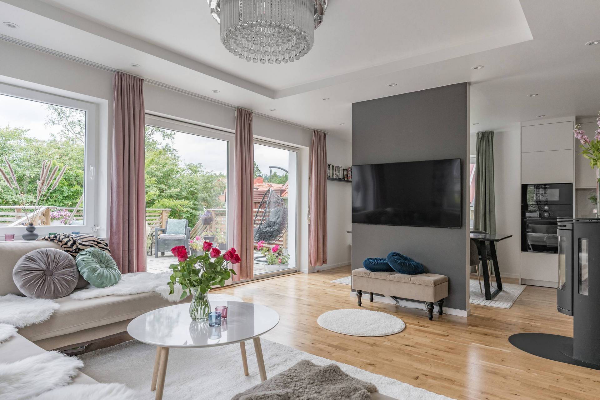 6 rum Villa på Skogsfrugatan 11 Sjöbo Borås kommun - bild 5
