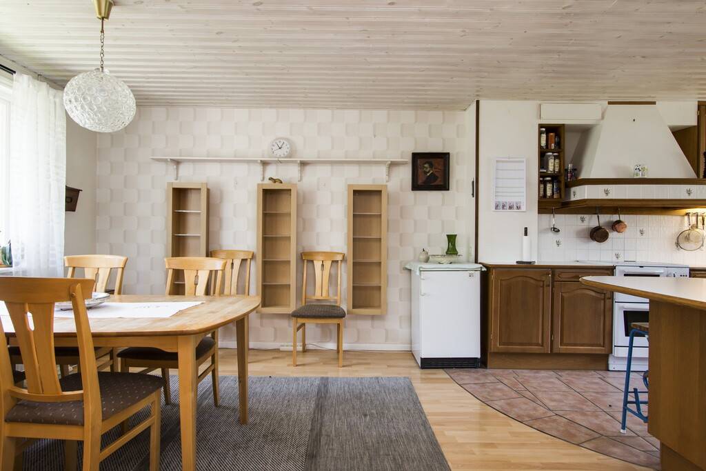 7 rum Villa på Karlsdal 610 Granbergsdal Karlskoga kommun - bild 5