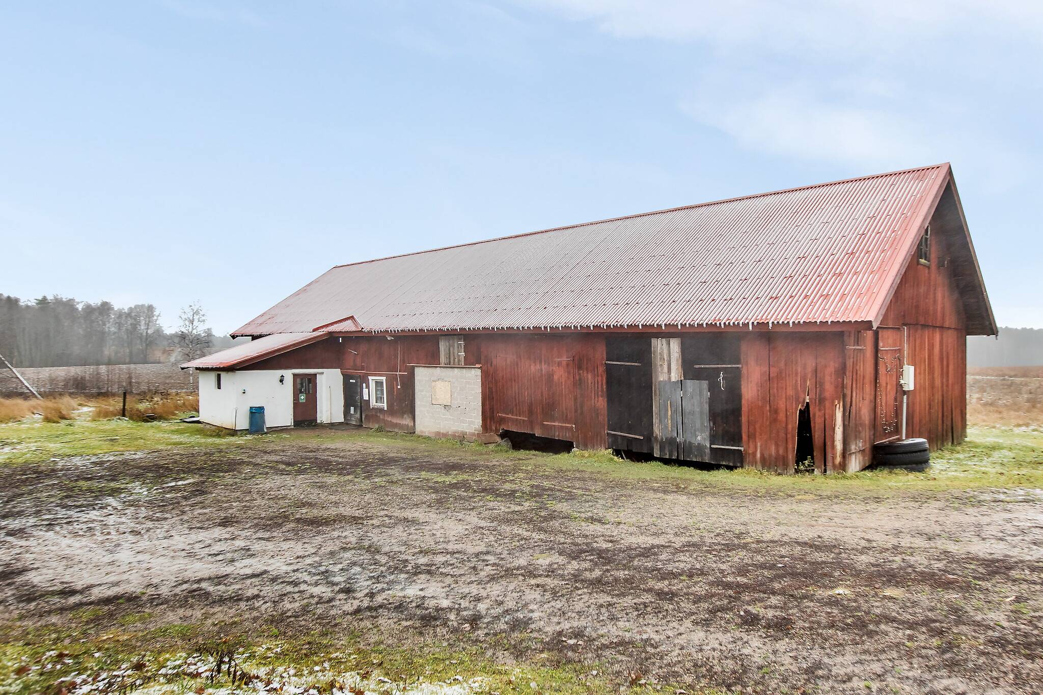 6 rum Gård/skog på Stora Matsbo 125 Stora Matsbo Sala kommun - bild 2