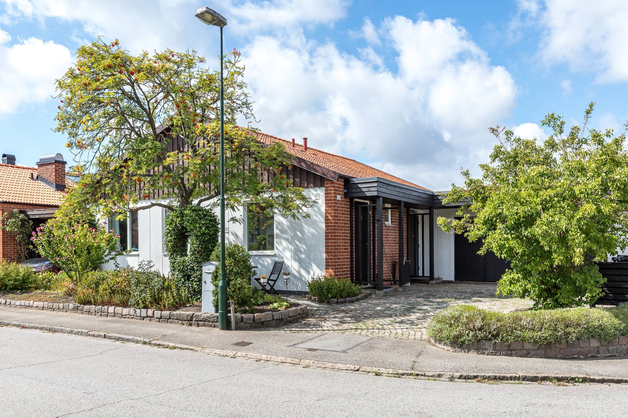 4 rum Kedjehus på Krokusgatan 21 Husie Malmö kommun - bild 2
