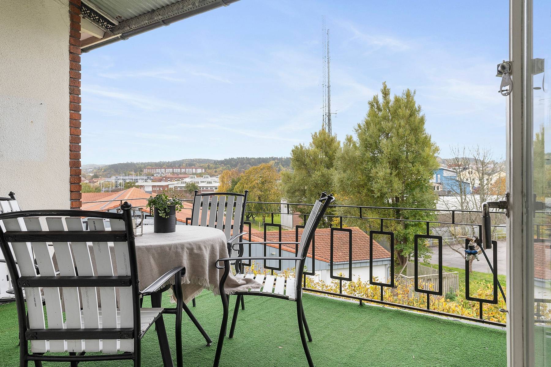 7 rum Villa på Nonnens väg 7 Uddevalla centrum Uddevalla kommun - bild 14
