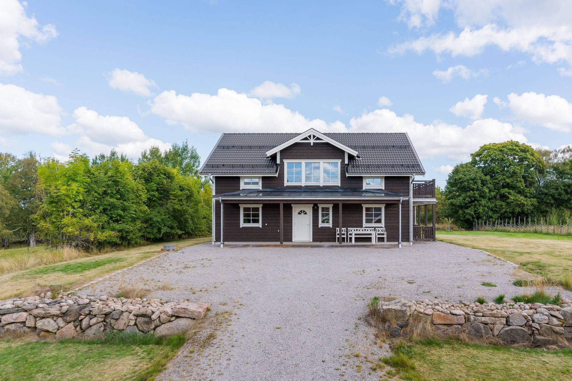 7 rum Gård med jordbruk på Strängsereds Holmö 112 Ulricehamns kommun - bild 2