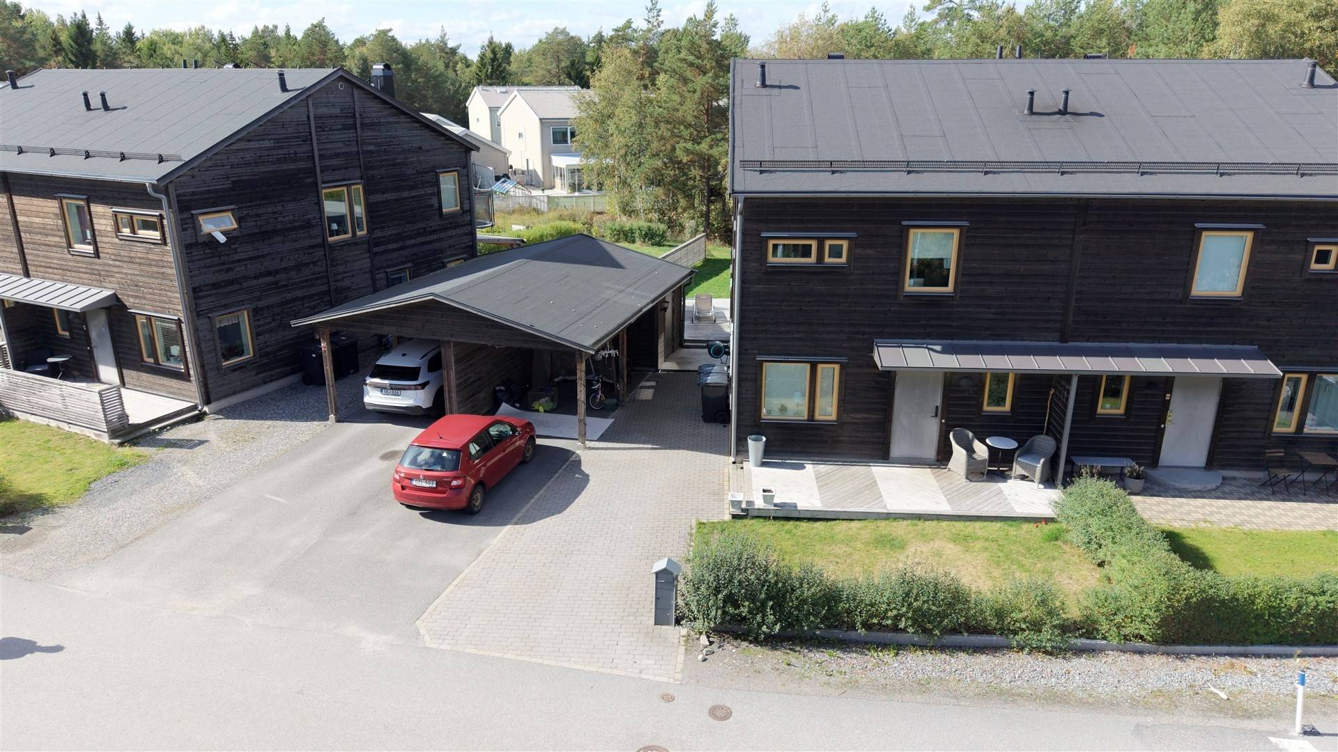 5 rum Parhus på Sandviksvägen 13 A Norrboda Upplands-Bro kommun - bild 3