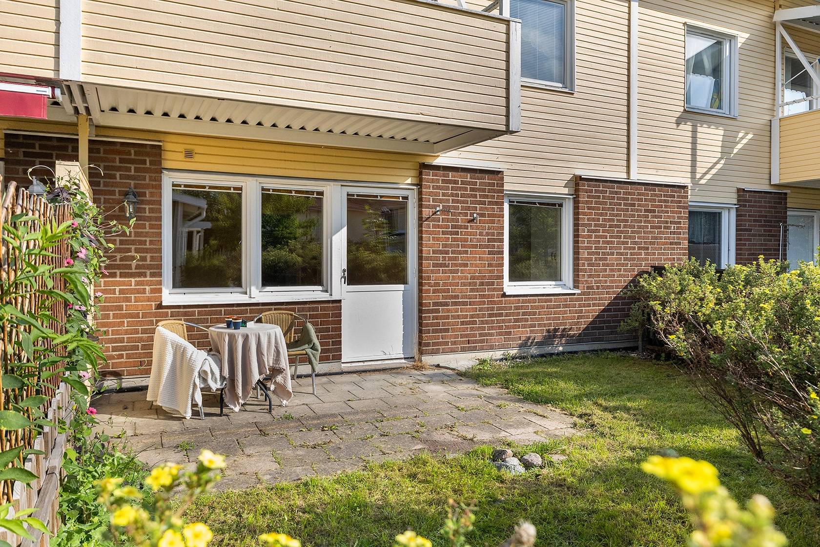 2 rum Lägenhet på Takpannevägen 63 Åby Park Vallentuna kommun - bild 2