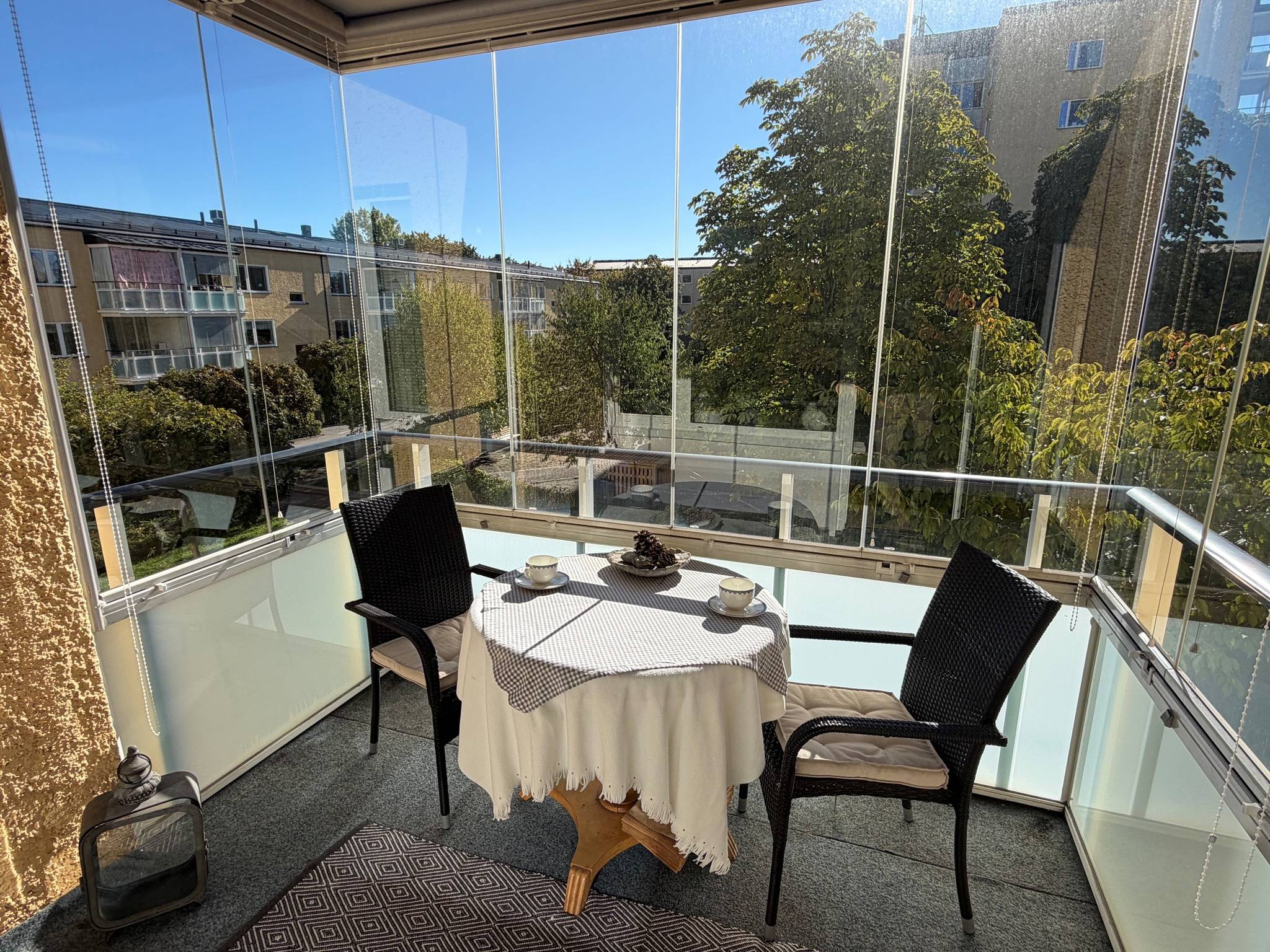 5 rum lägenhet på Veckovägen 9, 2 tr. Jakobsberg, Järfälla kommun - bild 1