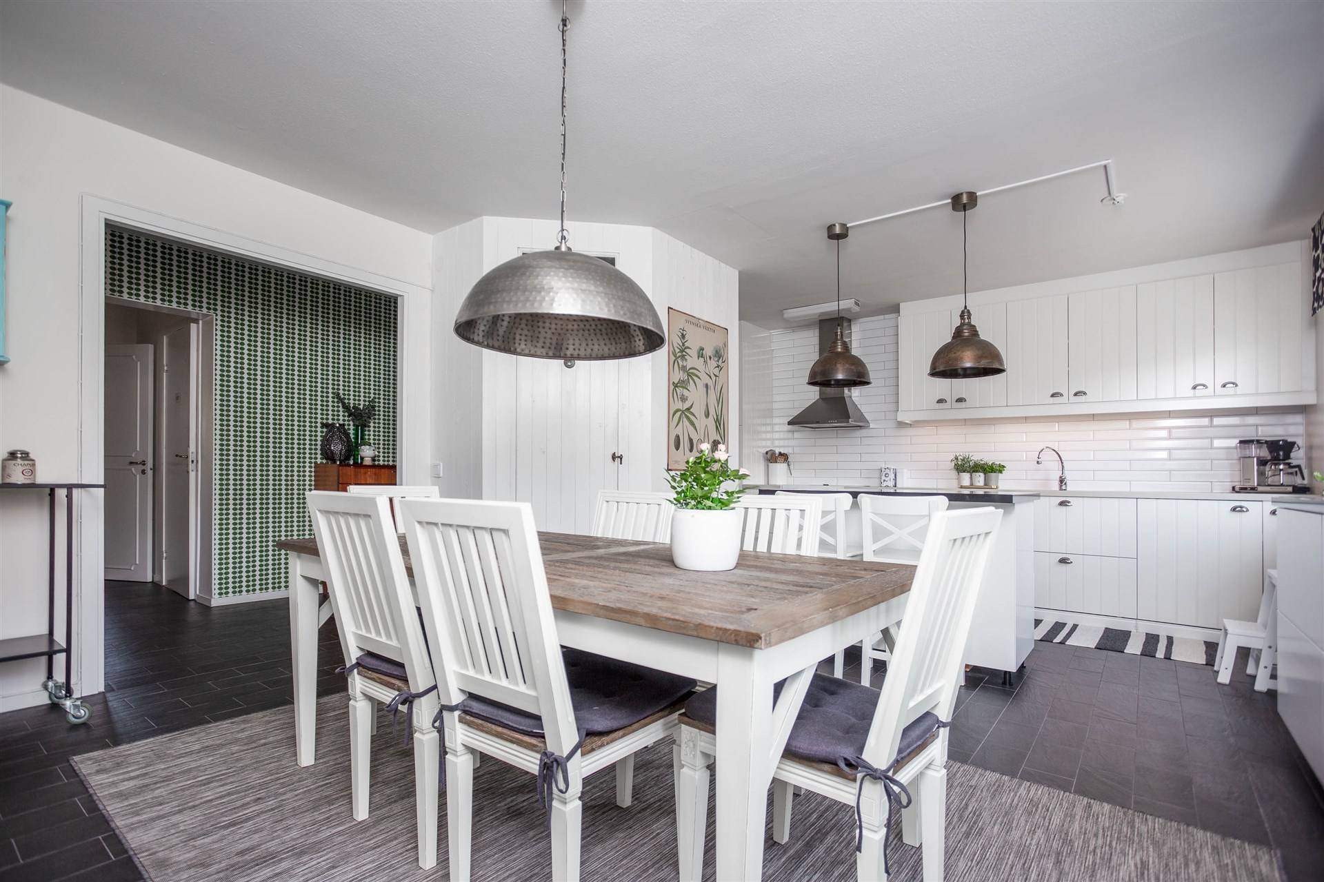 3 rum Lägenhet på Glasgatan 12 A Centrum Köpings kommun - bild 2