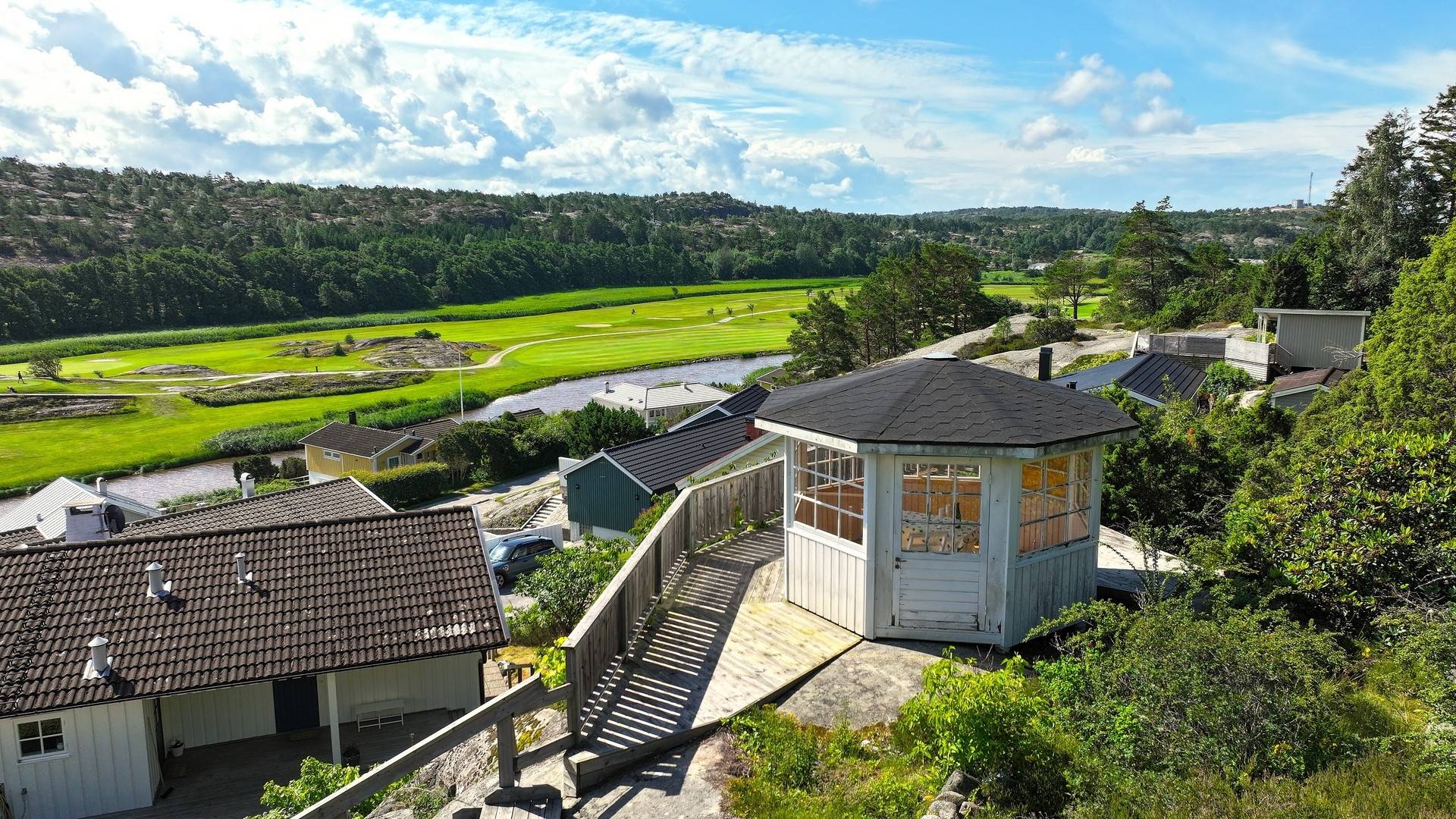 5 rum Vinterbonat fritidshus på Gamla Örnekullen 40 Fjällbacka/Golfklubb/Örnekullen Tanums kommun - bild 4
