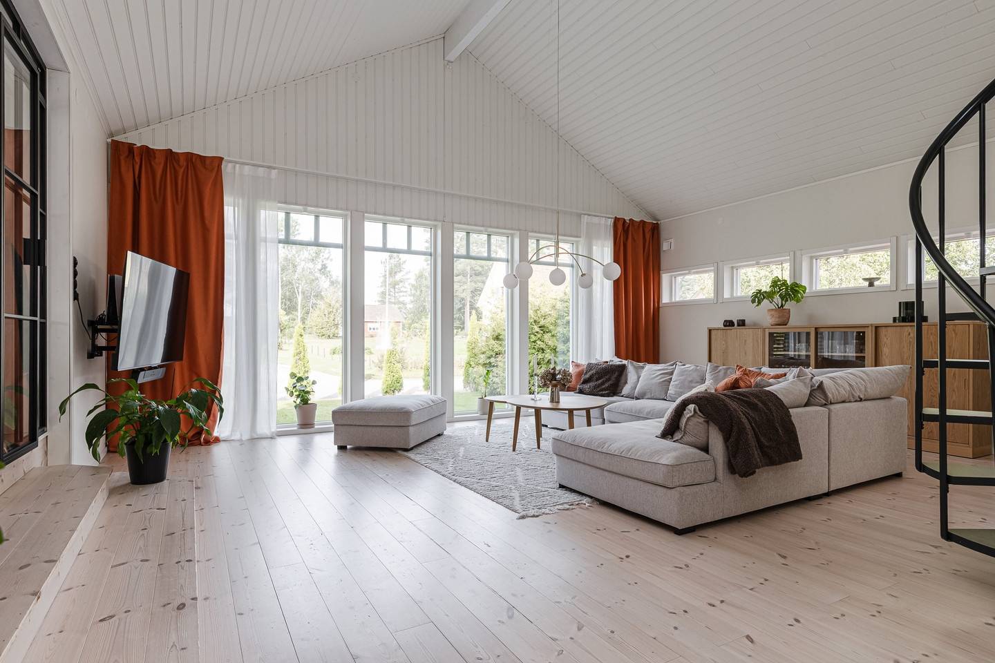 5 rum villa på Fältgatan 9 Charlottenberg, Eda kommun - bild 4