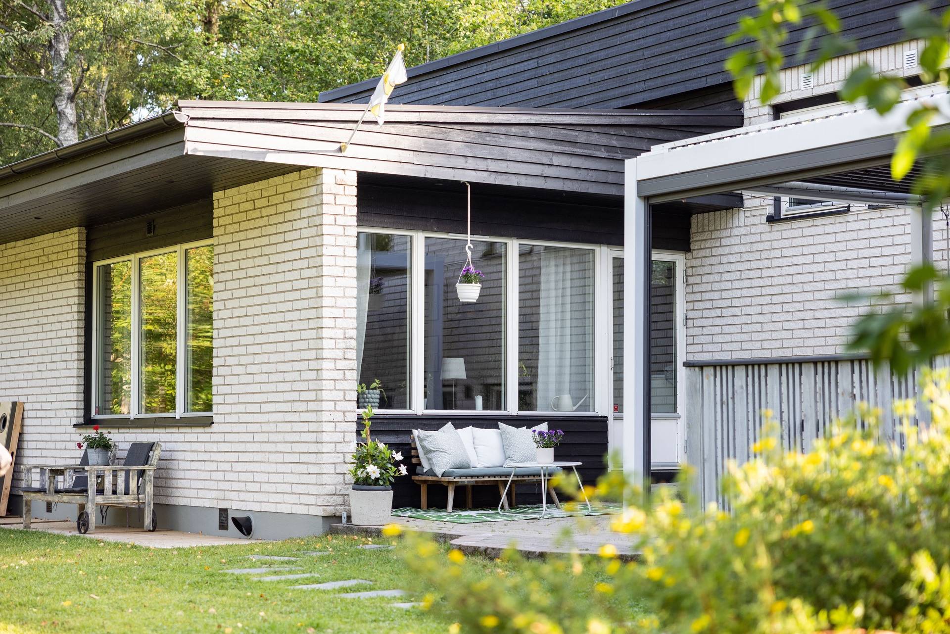 11 rum villa på Kvarnstigen 9 Kvarntorp/ Vega, Haninge kommun - bild 2