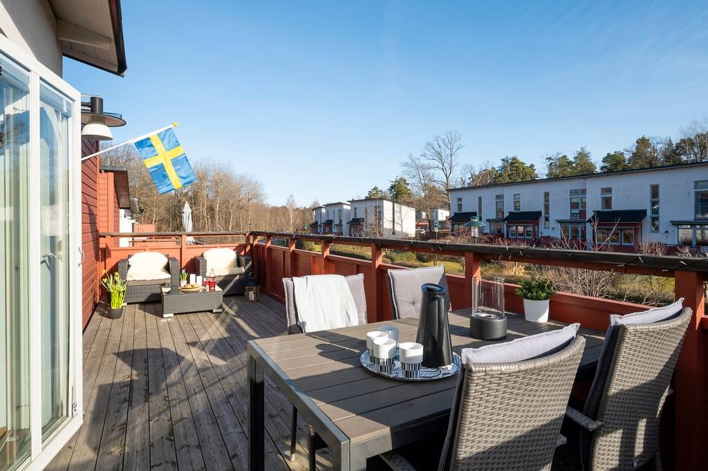 5 rum Parhus på Kvickensvägen 8 Farsta Stockholms kommun - bild 18