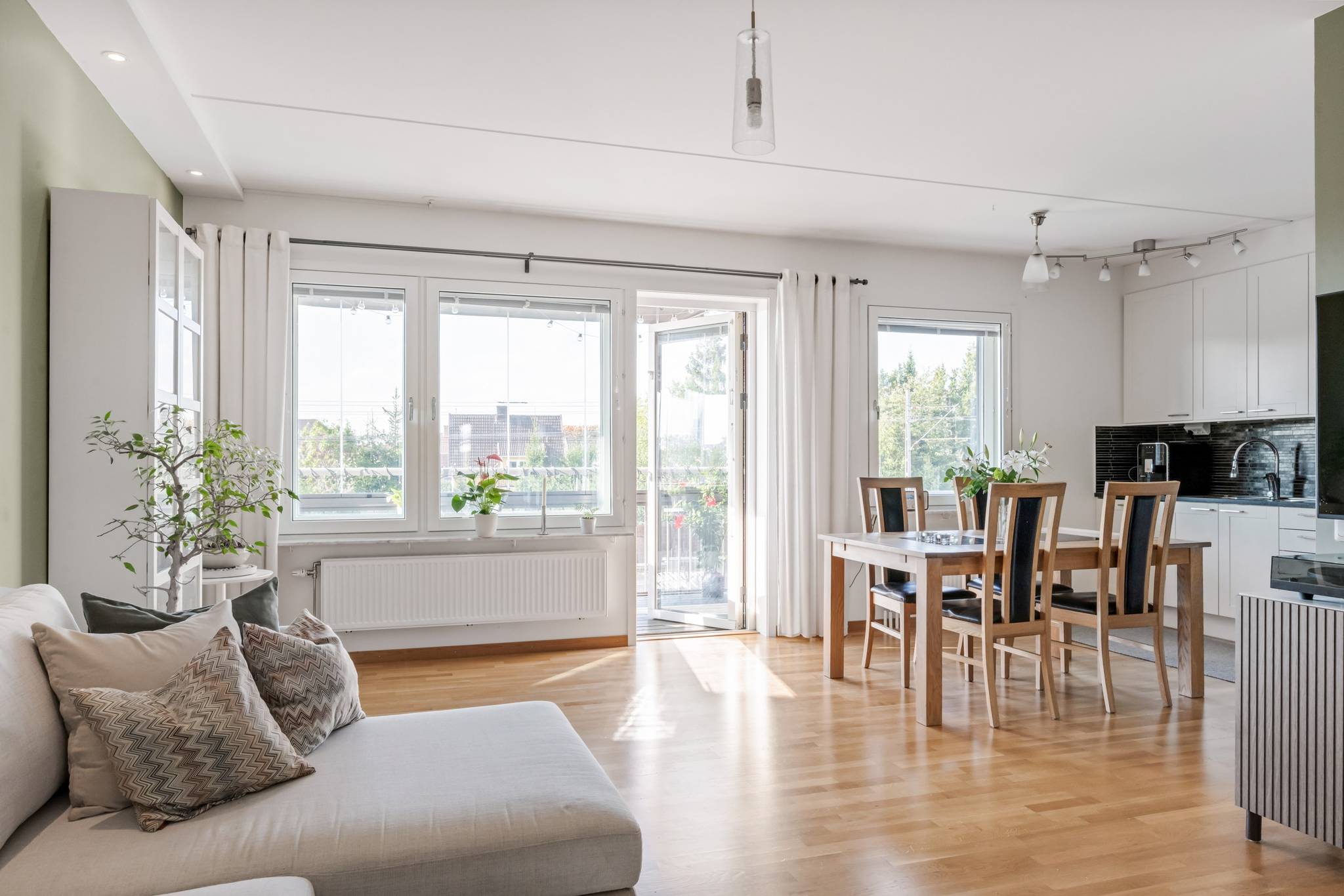 3 rum lägenhet på Portalgatan 84 Kapellgärdet, Uppsala kommun - bild 2