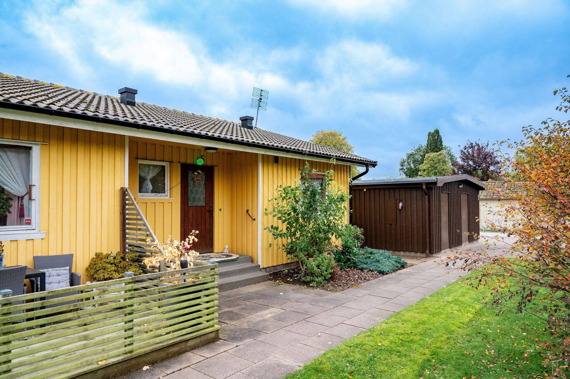 2 rum Radhus på Kvarngatan 5 Stora Levene Vara kommun - bild 2